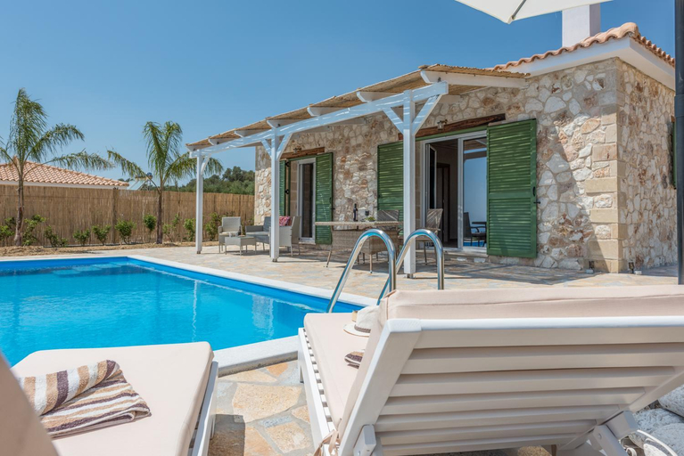 Sport & Beauty 2, Trapezaki Garden Villas, Ionian Islands