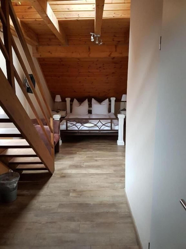 Bedroom 3, Bikerhotel Zur Schanze, Ammerland