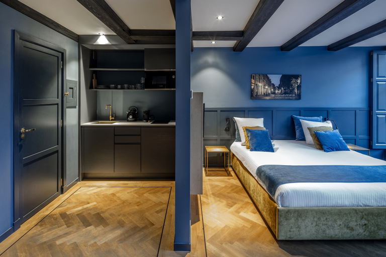 Bedroom 4, CTY Books, Leiden