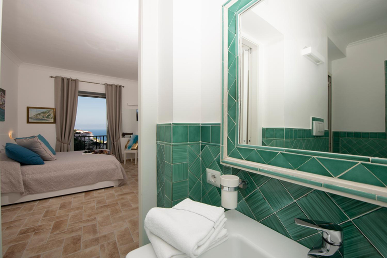 Bathroom, Amalfi Casamia B&B, Salerno