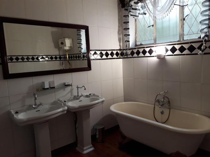 Others 4, Upper Houghton Guesthouse, City of Johannesburg