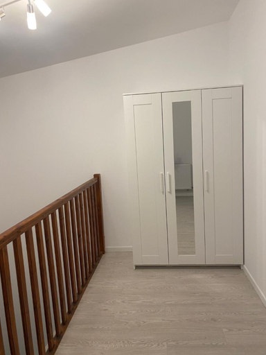 Others 4, Complex Casa Buna Vestire, Ploiesti