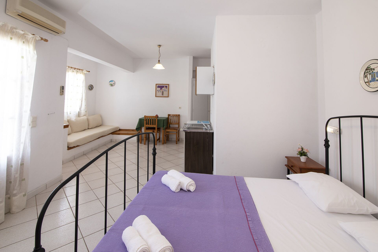 Bedroom 3, Froudi, South Aegean