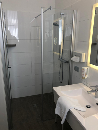 Bathroom 3, Hotel Johann, Warendorf