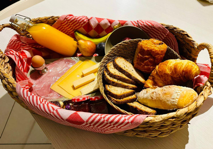 Food & Drinks 5, B&B Les Tetes de Mules - Adults Only, Bouches-du-Rhône