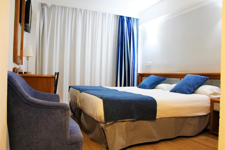Bedroom 3, Hotel Marbel, Baleares
