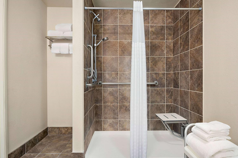 Bathroom 4, Baymont By Wyndham Elko, Elko