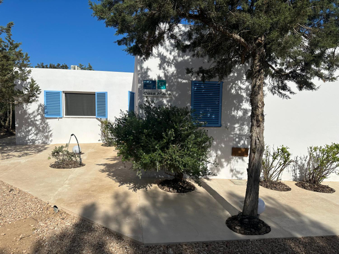Others 5, Casa Mayo, Baleares