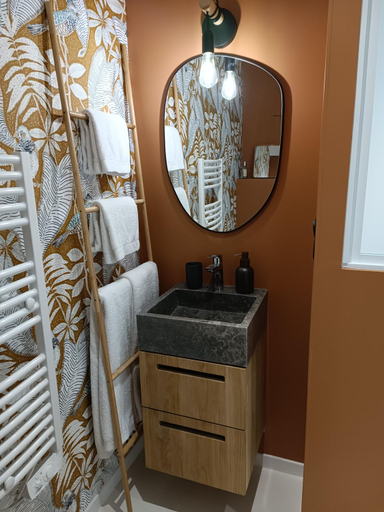 Bathroom 3, Maison Bailly, Manche