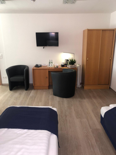 Bedroom 2, Hotel Johann, Warendorf