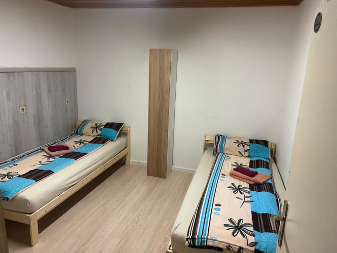 Bedroom 3, Siegen Achenbach 1, Siegen-Wittgenstein