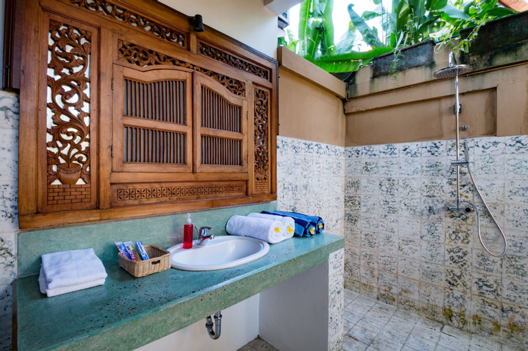 Bathroom 3