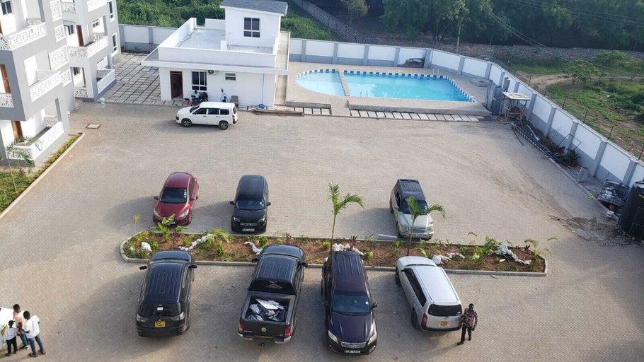 Others 5, Lux Suites Siloam Holiday Apartments, Kisauni