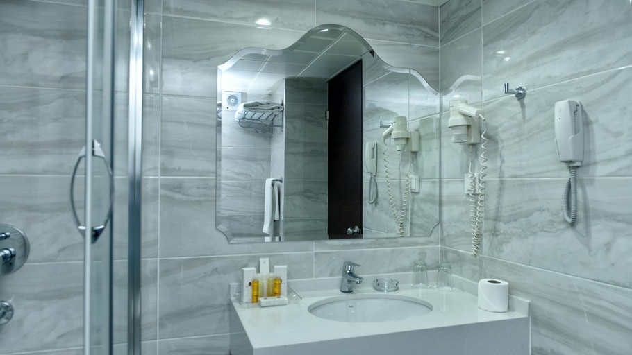 Bathroom 4, Kaya Prestige, Konak