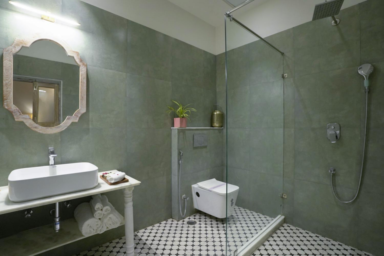 Bathroom 3, Dev Mahal - A Boutique Heritage Hotel, Jaipur