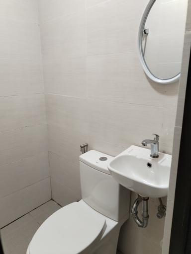 Bathroom 4