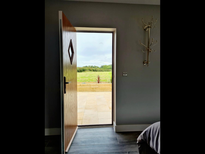 Others 4, Mystique Barn, North Somerset