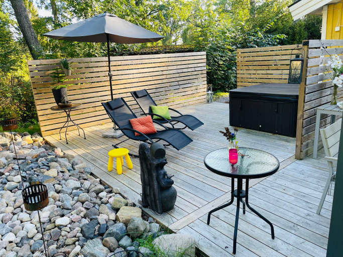 Others 3, Villa Lillgarden with Sauna and Jacuzzi, Norrköping