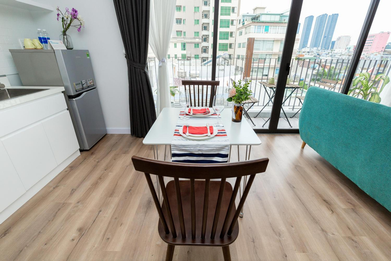 Dining Room 14