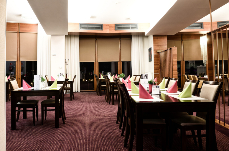Hotel Vestil, Piotrków Trybunalski