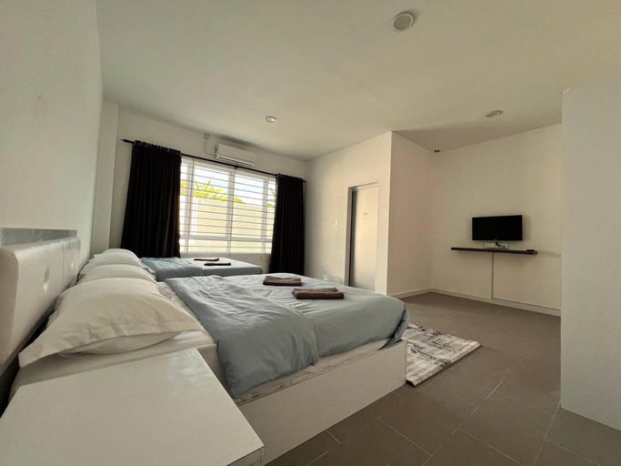 Bedroom, IJ Lodge, Miri