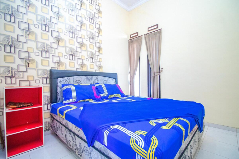 Others 5, Villa D&D by Sans Villa, Malang