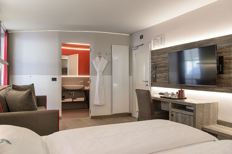 Bedroom 3, Biohotel Hermitage, Trento