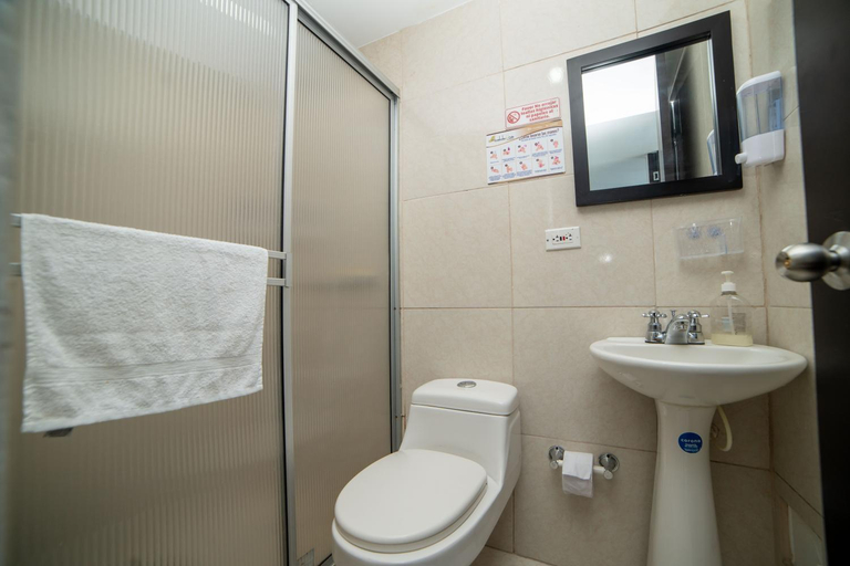 Bathroom 4, Hermoso y Acogedor Apartamento a Minutos del Parque del Cafe, Circasia