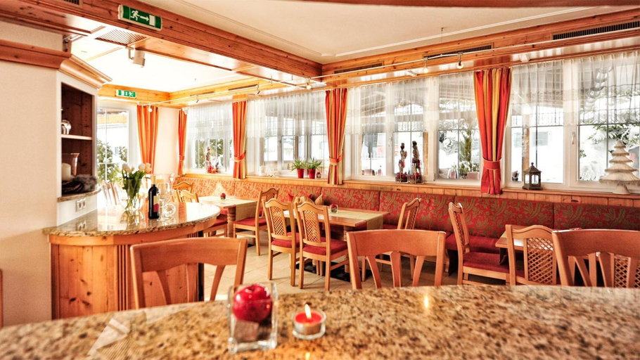 Food & Drinks 4, Alpenstern - Silvretta Card Premium bei Sommerbuchungen inklusive!, Landeck