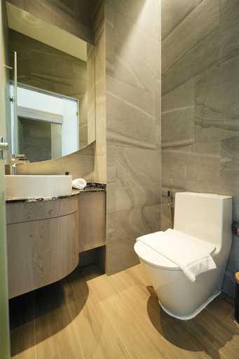Bathroom 6