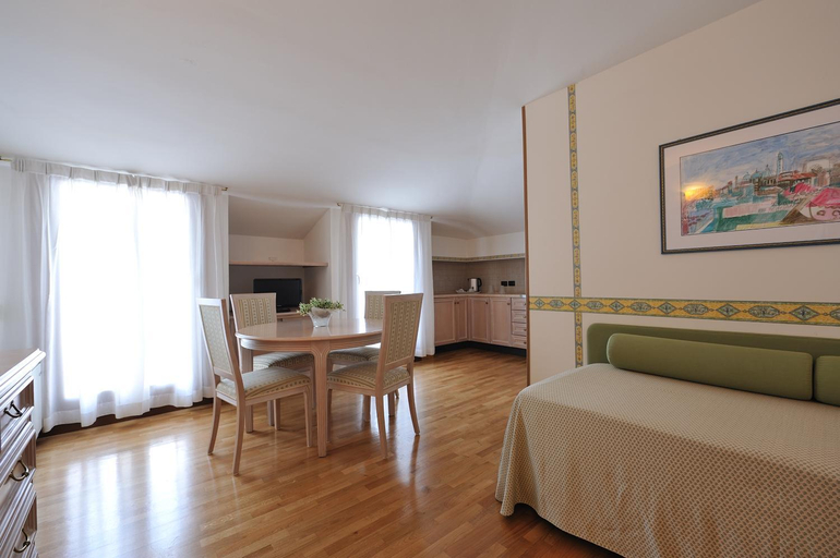 Facilities 4, Soave Roxy Apartments, Verona