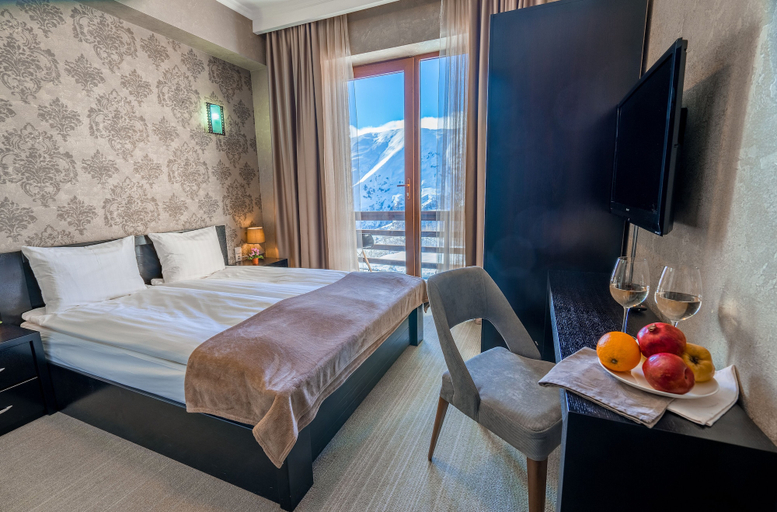 Bedroom 3, Good Aura Hotel, Kazbegi