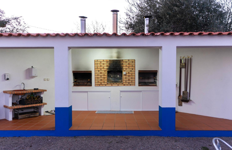 Others 5, Tapada do Chafariz, Estremoz