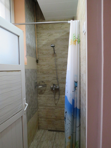 Bathroom 3, Hotel & in the very center, Yerevan