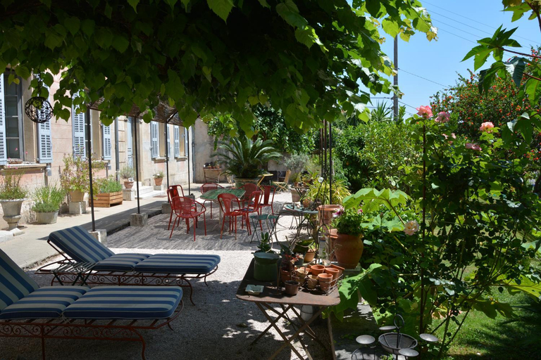 Others 2, Les Passiflores, Alpes-Maritimes