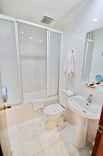Bathroom 4, Hotel Historia-Special Category, Fatih