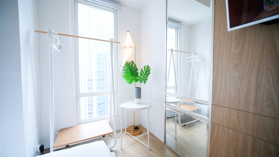 Bedroom 3, Homey Studio at Orchard Supermall Mansion Apartment By Travelio, Surabaya