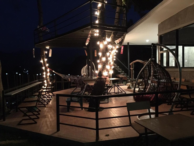 Food & Drinks 3, Pua Panorama Resort, Pua