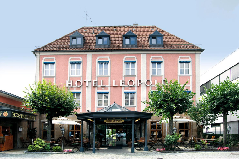 Others 4, Hotel Leopold, München