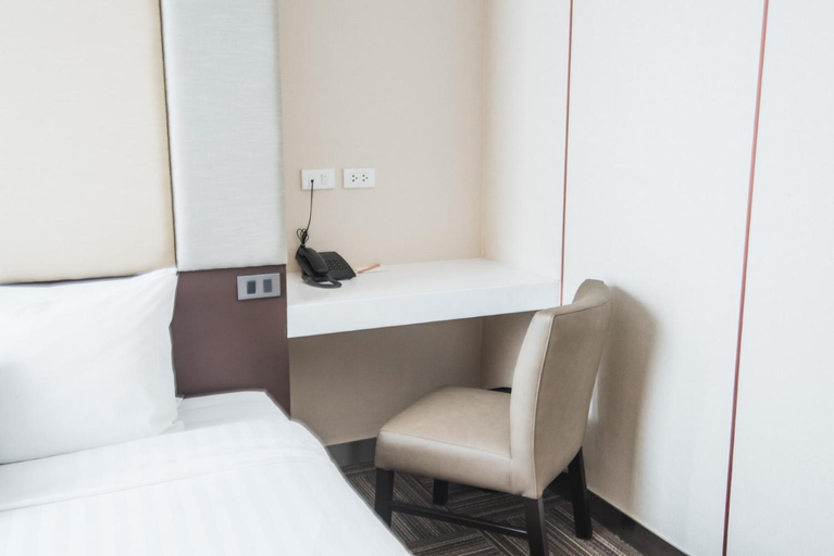 Bedroom 14