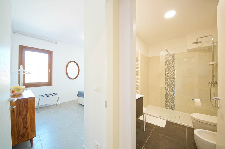 Bathroom 5, DolceVita Apartments N. 491, Venezia
