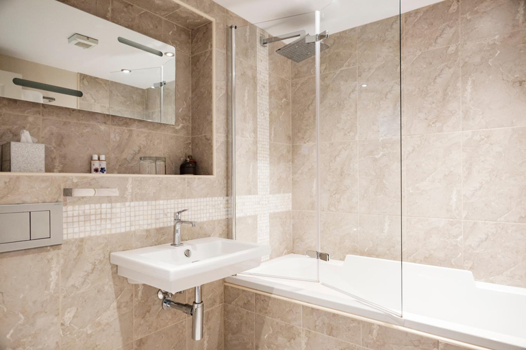 Bathroom 3, The Bower Inn, Somerset