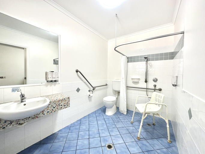 Bathroom 5, Mackay Resort Motel, Mackay - Pt A