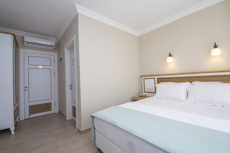 Bedroom 5, Datca Beyaz Ev Otel, Datça
