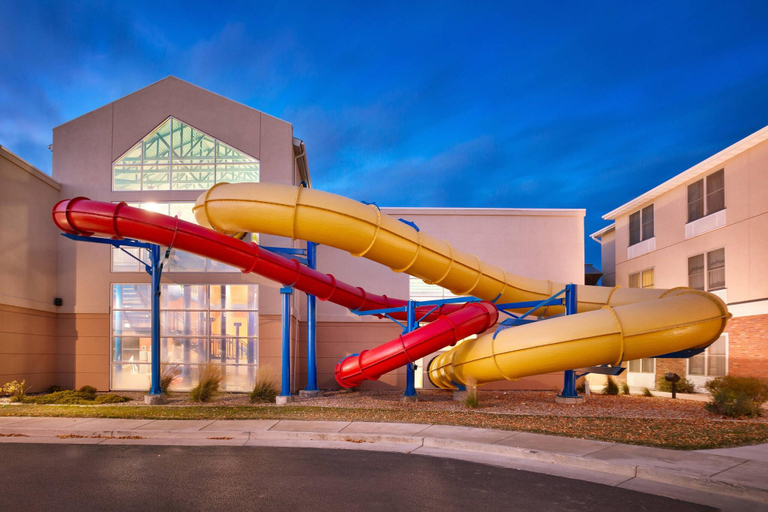 Family & Kids 2, Fairfield Inn & Suites Gillette, Campbell