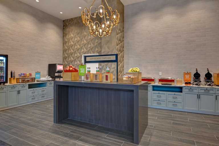Food & Drinks 5, Hampton Inn & Suites Nashville Downtown Capitol View, Davidson