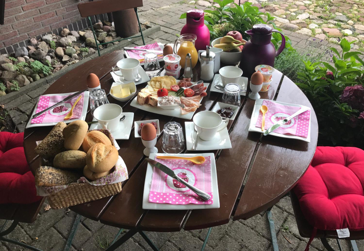Food & Drinks, B&B Worpsweder Blick, Osterholz