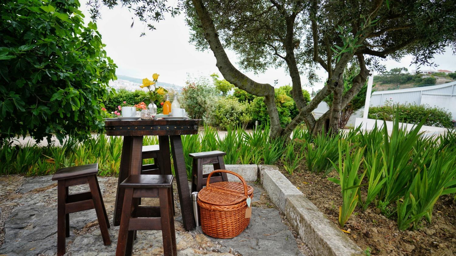 Others 4, Ola Belem! Cozy Windmill, Stunning views to Lisboa, Almada