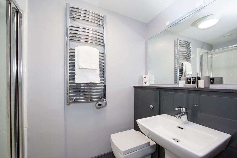 Bathroom 3, Bank Square Town House, Belfast