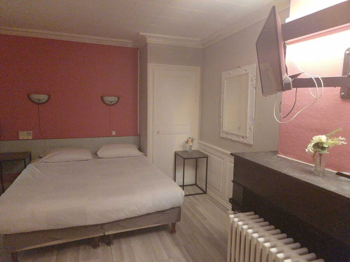 Bedroom 3, Hôtel de l'académie, Meurthe-et-Moselle